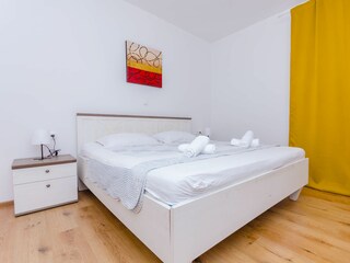 Apartment Okrug Gornji Features 15