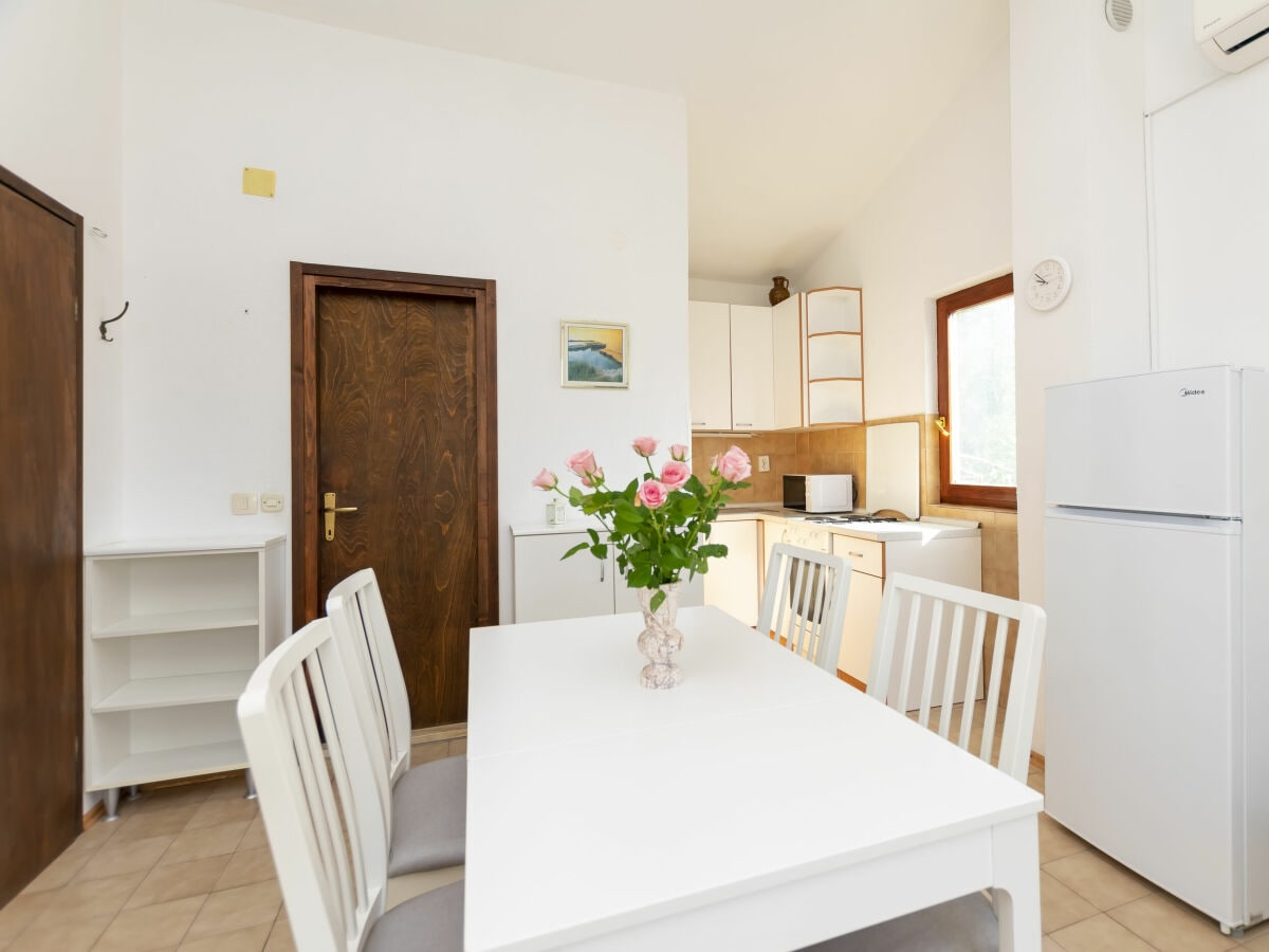 Apartment Seget Vranjica Features 1