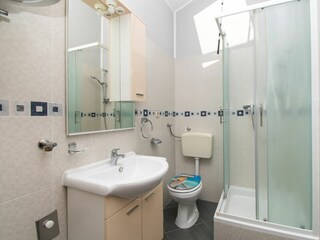 Apartment Brodarica Features 24