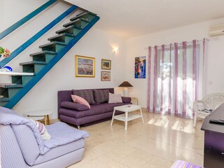 Apartment Okrug Donji Features 16