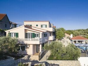 Holiday house Villa Boulder - Seget Donji - image1