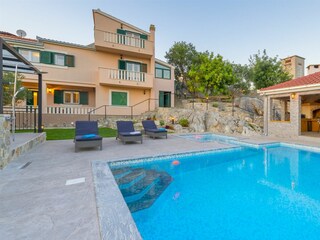 Holiday house Seget Donji Features 75
