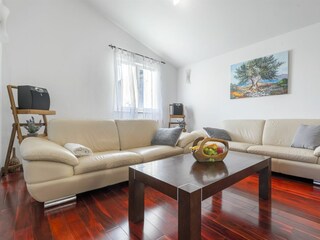 Holiday house Seget Donji Features 76