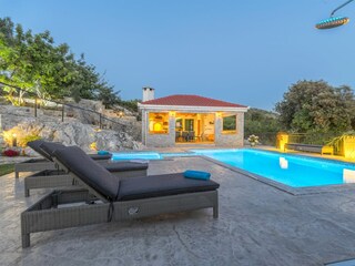 Holiday house Seget Donji Features 77