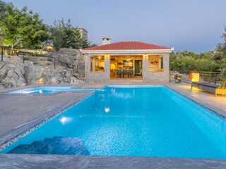 Holiday house Seget Donji Features 80