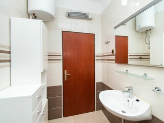 Apartment Brodarica Ausstattung 11