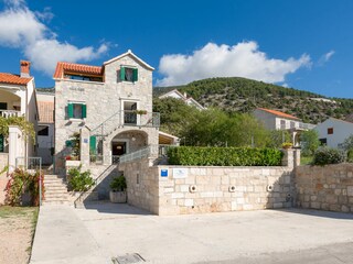 Holiday house Bol Features 9