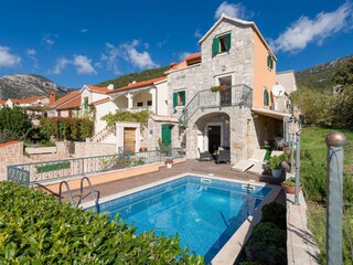 Holiday house Bol Features 52