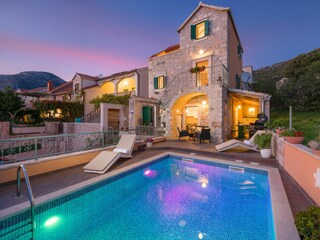 Holiday house Bol Features 36