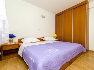 Apartment Arbanija Features 11