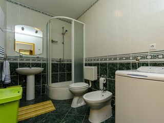 Apartment Arbanija Ausstattung 5