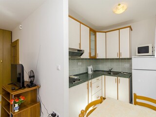 Apartment Arbanija Ausstattung 10