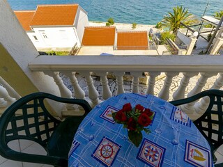 Apartment Arbanija Features 6