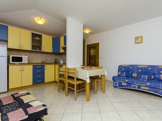 Apartment Arbanija Ausstattung 3