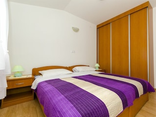 Apartment Arbanija Features 14