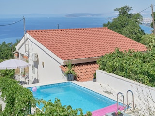 Holiday house Podstrana Features 13