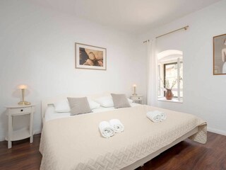 Holiday house Stari Grad Features 13