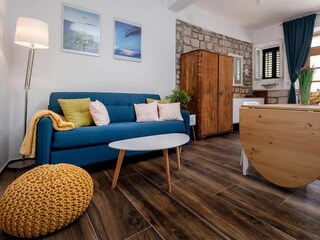 Holiday house Stari Grad Features 26