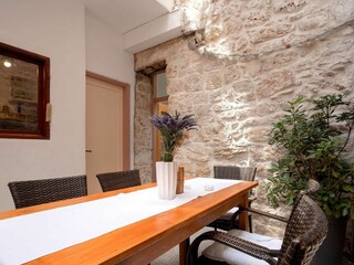 Holiday house Stari Grad Features 28