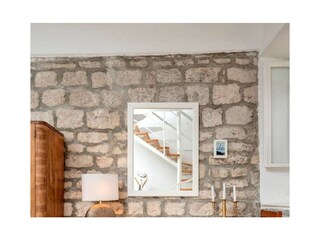 Holiday house Stari Grad Features 32