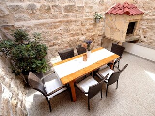 Holiday house Stari Grad Features 50