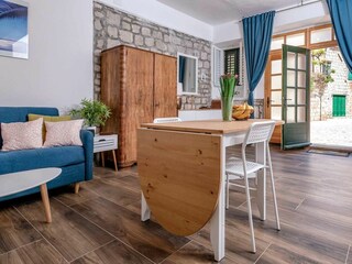 Holiday house Stari Grad Features 53