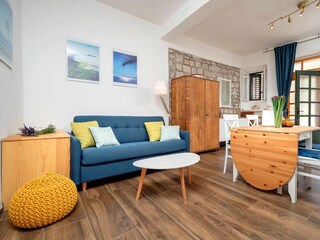Holiday house Stari Grad Features 54