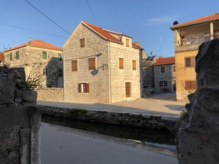 Holiday house Vrboska Features 7
