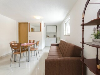Apartment Srima Features 6