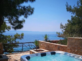 Holiday house Zastražišće Features 14