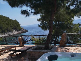 Holiday house Zastražišće Features 18