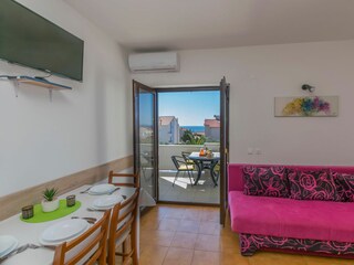 Apartment Stara Novalja Features 6