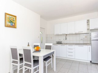 Apartment Stomorska Features 11
