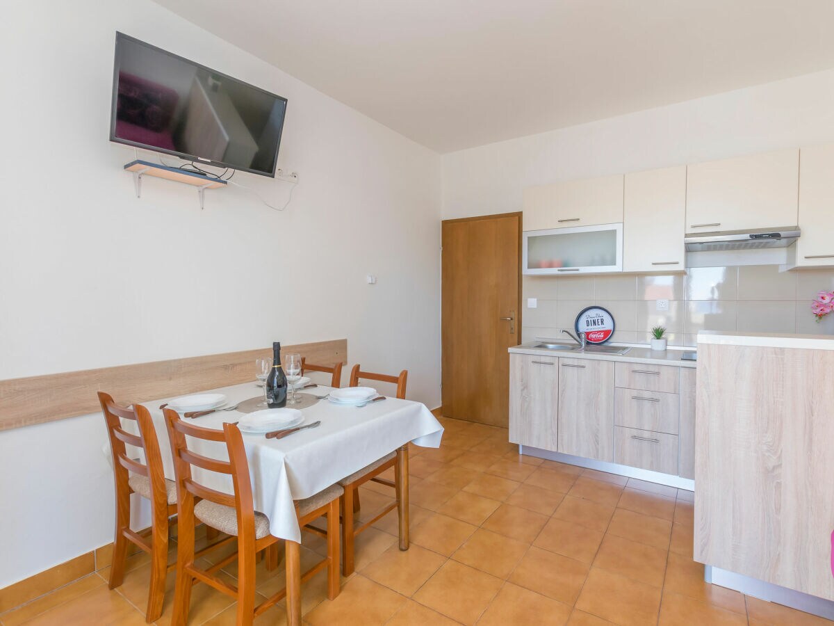 Apartment Stara Novalja Features 1