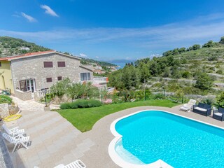 Apartment Stomorska Ausstattung 27