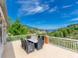 Apartment Stomorska Außenaufnahme 4