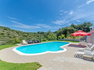 Apartment Stomorska Ausstattung 7