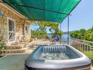 Holiday house Necujam Features 31