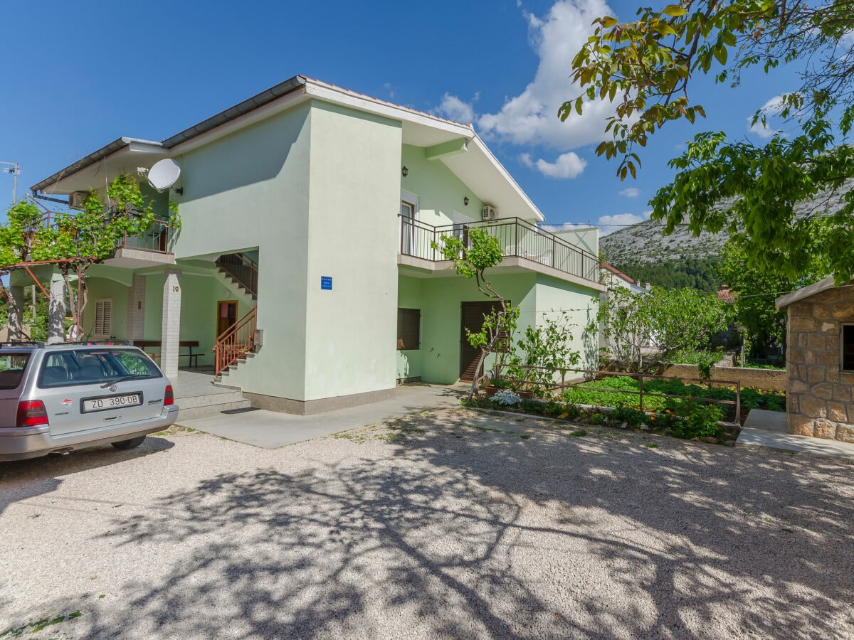 Apartment Starigrad Außenaufnahme 1