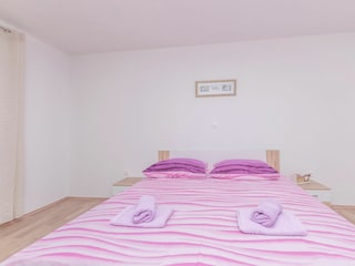 Apartment Murvica Features 20