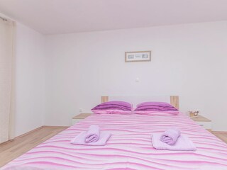 Apartment Murvica Features 4