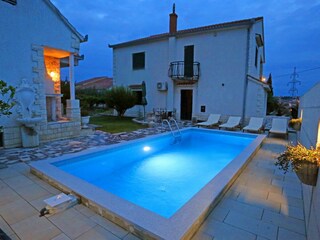 Apartment Solin Features 10