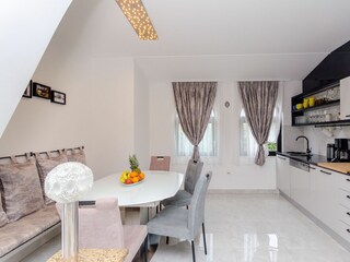 Apartment Solin Features 16
