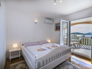 Apartment Srima Features 10