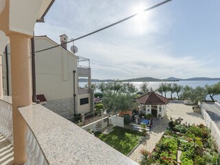 Apartment Srima Features 22