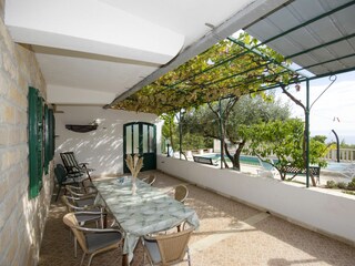 Holiday house Bol Features 30