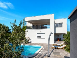Holiday house Villa NIKA - Srima - image1