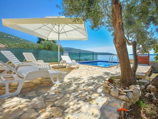 Holiday house Dobropoljana Features 10