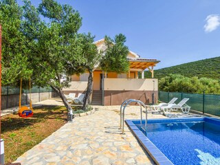 Holiday house Dobropoljana Features 2