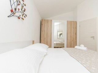Apartment Stara Novalja Features 8